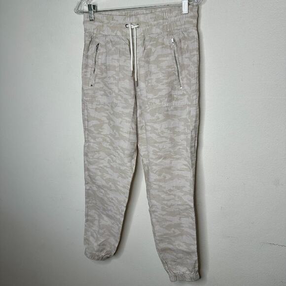 Athleta Cream & Tan Camo Cabo Print Tied Linen Jogger Pant Zip Front Pockets 4 - Picture 4 of 15